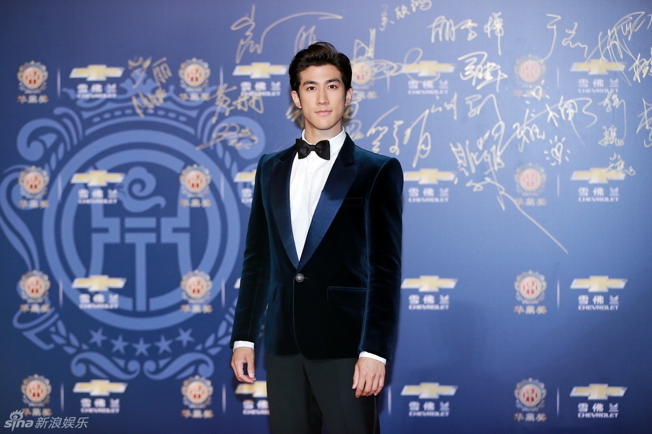 Tài tử Lý Trị Đình ghi điểm nhờ Võ Mỵ Nương truyền kỳ. Anh thu hút ống kính bởi vẻ ngoài lịch lãm.