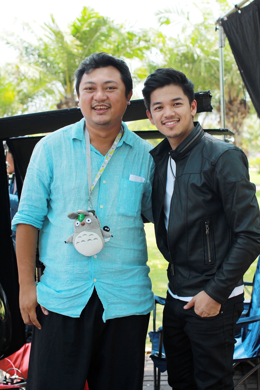 Đạo diễn Phan Gia Nhật Linh ( trái ) mời Trọng Hiếu tham gia phim từ khi cuộc thi Vietnam Idol mới bắt đầu.