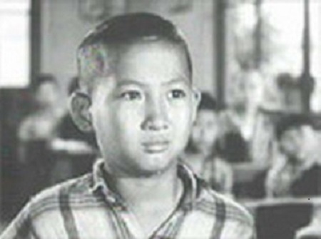 14 tuổi, Hồng Kim Bảo đã tham gia đóng thế.