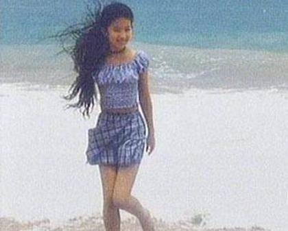 Một khoảnh khắc tạo dáng làm duyên của nhóc tì.