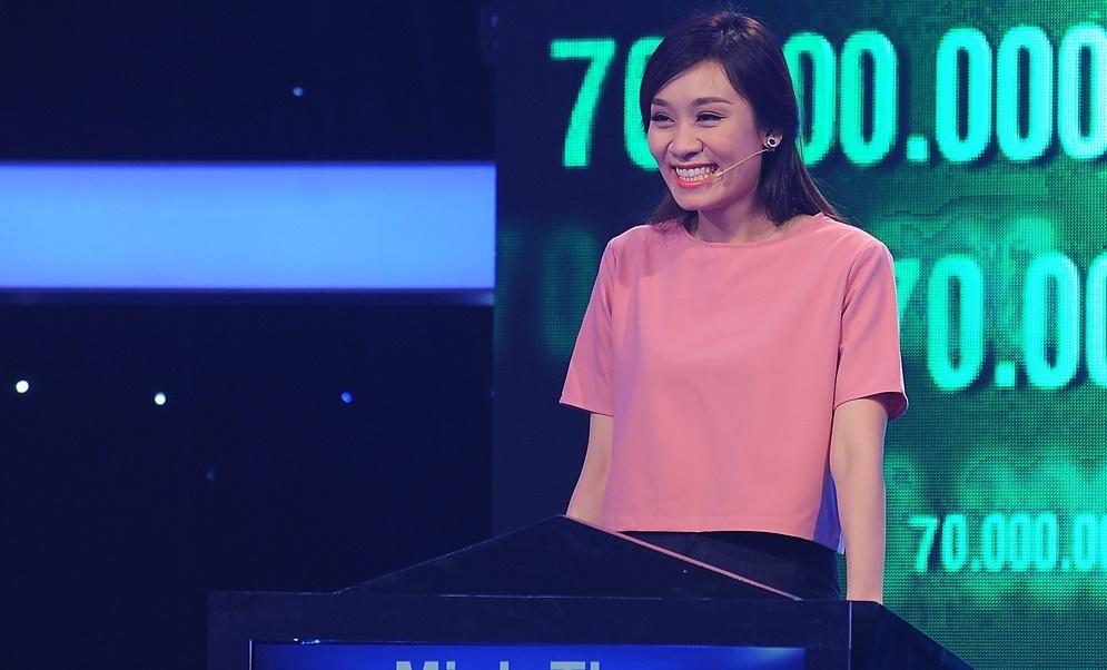 Nữ ca - nhạc sĩ Minh Thư - cô gái thông ming đã thắng cả ba tập trước và chắc trong tay giải thưởng 50 triệu đồng.