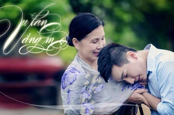Roi nuoc mat voi nhung ca khuc danh cho mua Vu Lan hinh anh