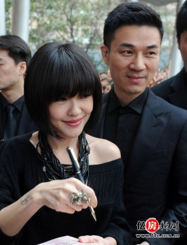 Vợ chồng Tiểu S - Hứa Nhã Quân.