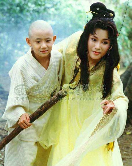 Nàng Hiểu Liên xinh đẹp trong Ngư mỹ nhân.