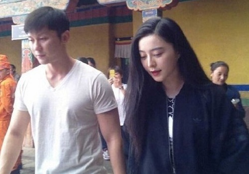 Ro tin Pham Bang Bang - Ly Than cuoi vao 1/10 hinh anh