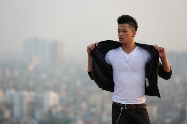 MV Con duong toi - Trong Hieu hinh anh