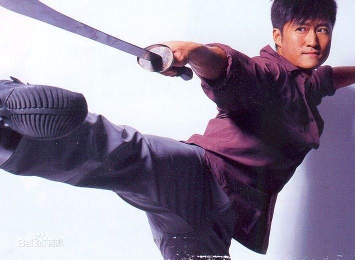 Sao vo thuat thay the Ly Lien Kiet va cai ket doan hau hinh anh