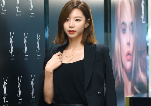 Vo Bae Yong Joon goi cam xuat hien lan dau sau dam cuoi hinh anh