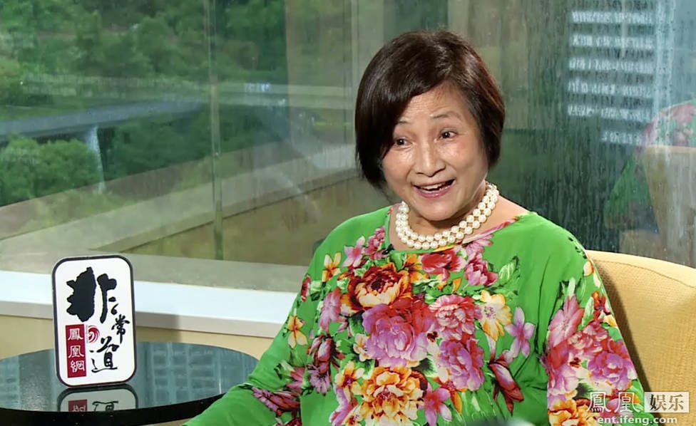 Trịnh Phối Phối trả lời phỏng vấn.