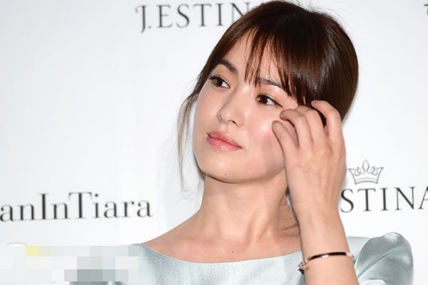 Song Hye Kyo rang ngoi o su kien hinh anh