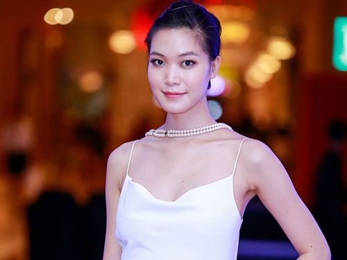 Hoa hau Thuy Dung: 'Khi yeu, toi khong doi xe hoi, nha lau' hinh anh