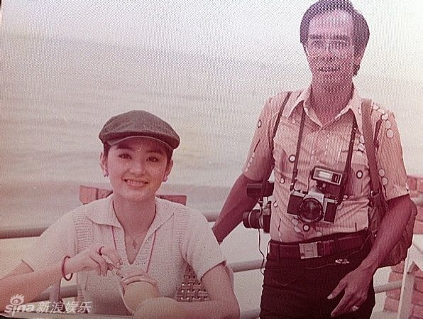 Nhưng đến cuối cùng, Lâm Thanh Hà lại không cưới Tần Hán. 20 năm dây dưa tình cảm, bà chọn đại gia Hình Lý Nguyên làm bến đỗ. Nói về quyết định năm xưa, bà giải thích: “Ở thời điểm thích hợp, gặp người phù hợp với tuổi tác, gặp đối tượng trời se duyên (Hình Lý Nguyên), đó là duyên phận”.