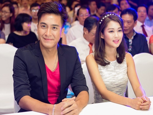 Ma Quoc Minh, Sam Le Huong di dom trong hop bao hinh anh