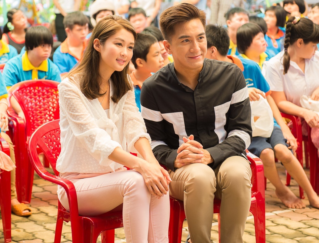 Bên cạnh đó, Sầm Lệ Hương cũng chú ý đến chế độ ăn uống lành mạnh, luyện tập thể thao điều độ và thường xuyên đi spa để giữ cho làn da luôn hồng hào, tươi trẻ.