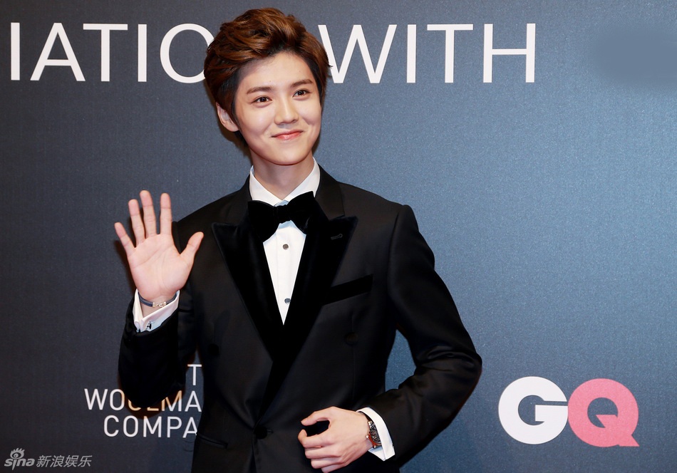 Vẻ nhắng nhít của Luhan.