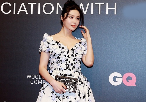 Pham Bang Bang - Ly Than tach doi tren tham do hinh anh