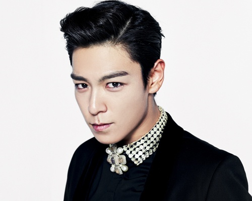 T.O.P (Big Bang) muon hen ho voi ban gai hon tuoi hinh anh
