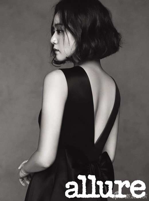 Nét đẹp bí ẩn của giai nhân nhí năm nào.