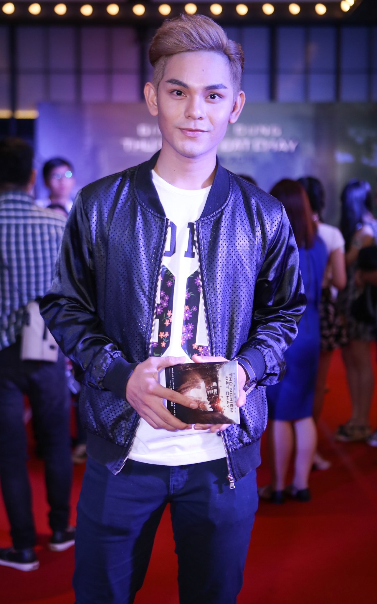 Vốn là tín đồ của phim phiêu lưu hành động, Nathan Lee không thể bỏ ra qua sự kiện ra mắt phim Giải mã mê cung 2.