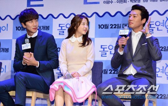 3 diễn viên chính kể lại kỷ niệm khi đóng phim. 