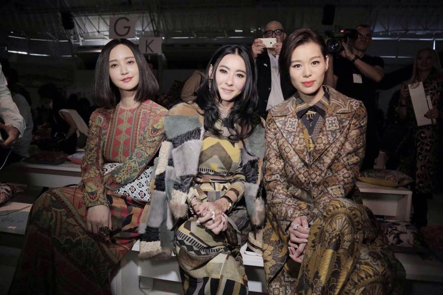 Trương Hâm Nghệ, Trương Bá Chi và Hồ Hạnh Nhi trước ống kính.