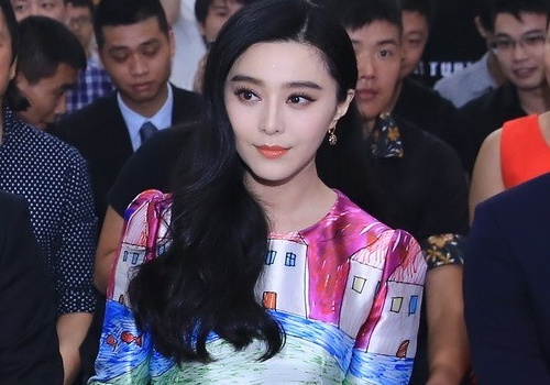 Pham Bang Bang 10 nam o nha cu vi phong thuy hinh anh