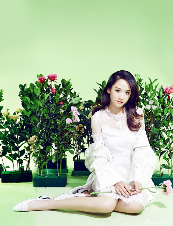 Tuy đã 36 tuổi nhưng Trần Kiều Ân vẫn giữ gìn nhan sắc trẻ trung nhờ tính hay pha trò của mình sau hậu trường.