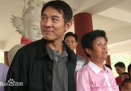 Nhung me nuoi bi mat cua sao Hoa ngu hinh anh