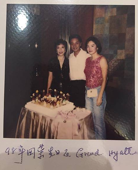 Khi Trương Quốc Vinh qua đời, Lâm Thanh Hà đang ở nước ngoài. Nữ diễn viên không thể tin đó là sự thật. Trong cuốn tự truyện mới phát hành, Lâm Thanh Hà viết: 