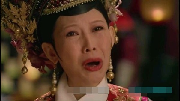 Thái Thiếu Phân diễn quá nhập tâm trong Hậu cung Chân Hoàn truyện.