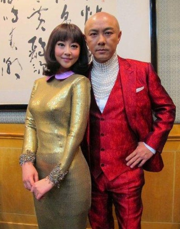 Vợ chồng Trương Tây - Trương Vệ Kiện.