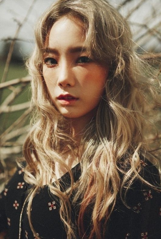 Taeyeon trong mini album solo đầu tiên.