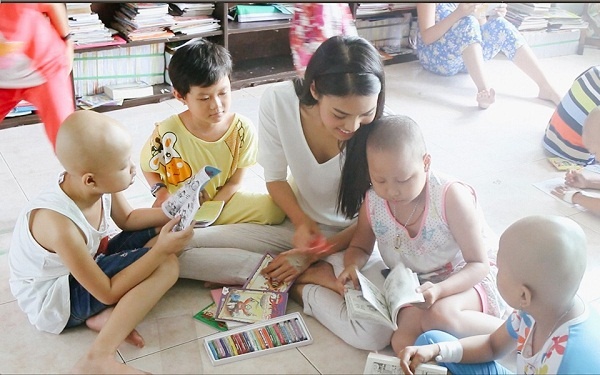 Lan Khuê trong dự án “Chung tay cùng Khuê”. 