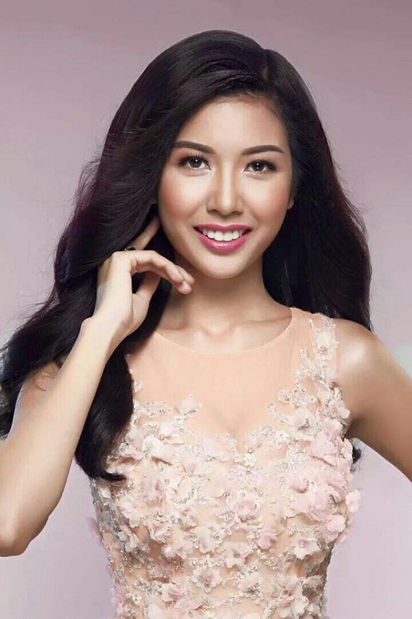 Vẻ đẹp nền nã, đoan trang của Á khôi Thúy Vân.