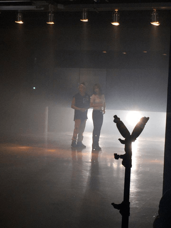 Hình ảnh rò rỉ từ trường quay MV của Jay Park.