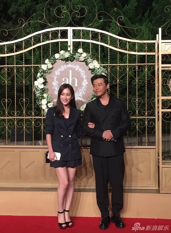 Nữ diễn viên Mã Tô và Trân Tư Thành.