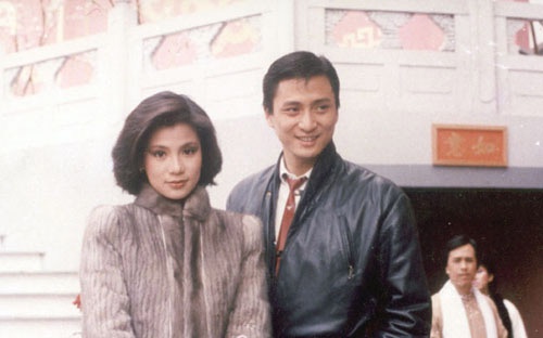 Thang Trấn Nghiệp bên Ông Mỹ Linh thời mặn nồng.