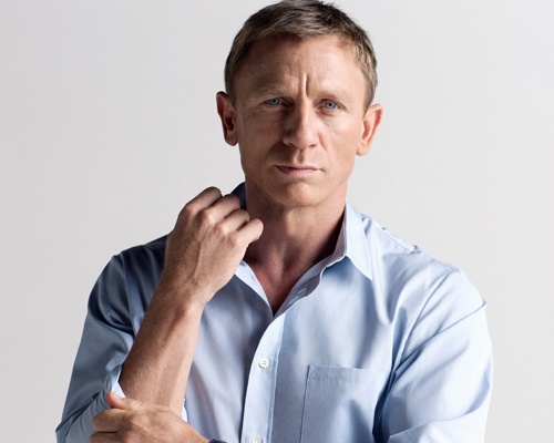 Daniel Craig tha tu rach tay con hon dong tiep James Bond hinh anh