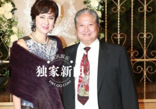 2 nguoi dan ong khien Pham Bang Bang khong du cuoi Hieu Minh hinh anh