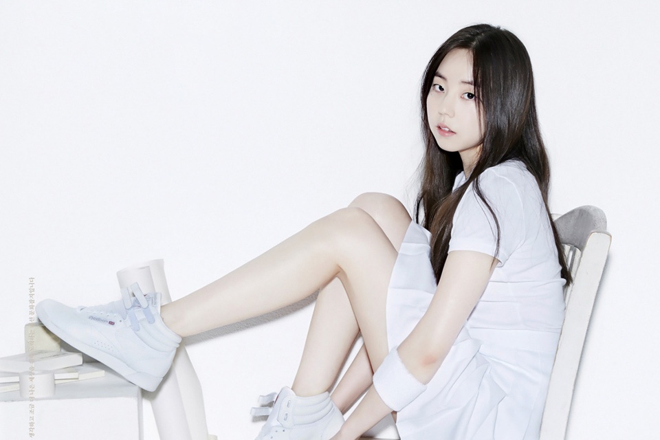 Bố của Sohee, ông Ahn Byung Guan đã chia sẻ rằng: “Từ nhỏ, Sohee đã là một đứa trẻ ngoan ngoãn và luôn tin tưởng tôi, luôn khích lệ tôi. Thậm chí nếu có ai nói gì với con bé, con bé cũng chỉ giữ trong lòng mà không hề gây chuyện với bất kì ai.”