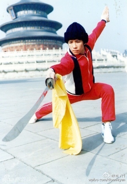 Chân Tử Đan chia sẻ, năm 17 tuổi, anh là người đam mê võ học. Nhìn lại hình ảnh năm cũ, bản thân thấy như mới hôm qua.