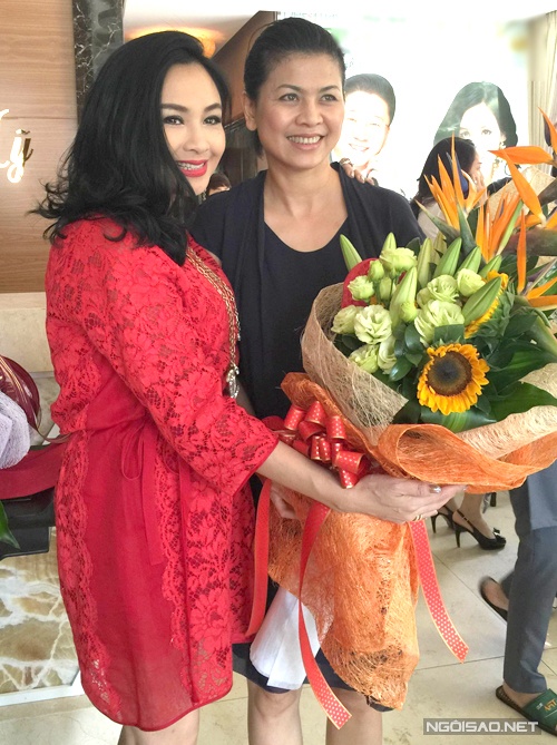 Thanh Lam thân thiết với người vợ hiện tại của chồng cũ.