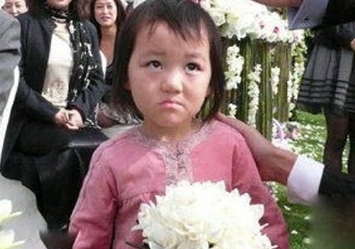 Ly A Bang dong cua blog vi con gai bi chi trich hu som hinh anh