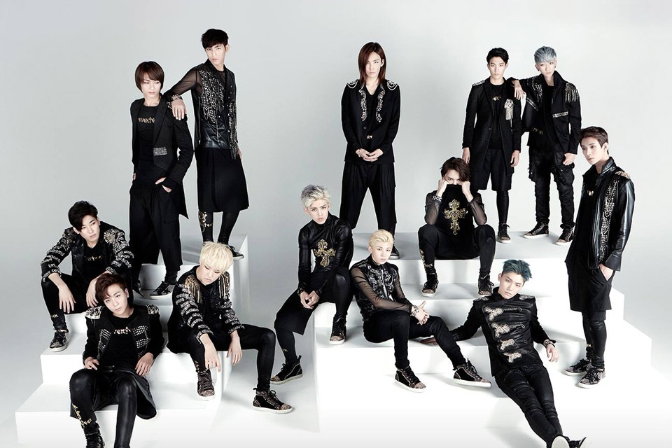 Trong nhóm Seventeen, có một người nổi hơn hẳn so với các thành viên khác nhưng điều đó không ảnh hưởng đến nhân cách cũng như mối quan hệ giữa họ. Thậm chí, trong chương trình thể thao IAC, các thành viên còn là thần tượng duy nhất nhặt vỏ chai bị vứt bừa bãi trên sân.