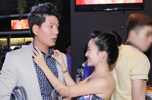 Vo Binh Minh dung chieu gi de giu chong? hinh anh