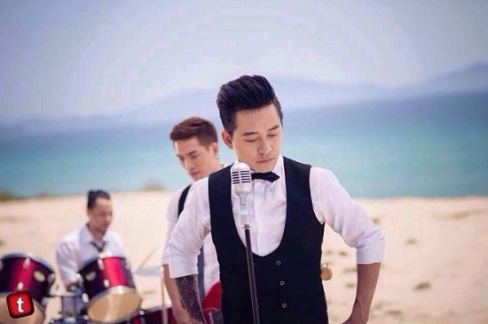 Sao Viet lam phim, viet nhac tang nguoi thuong hinh anh