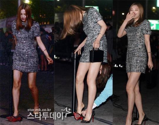 Cô lúng túng khi gặp sự cố trong sự kiện lớn.