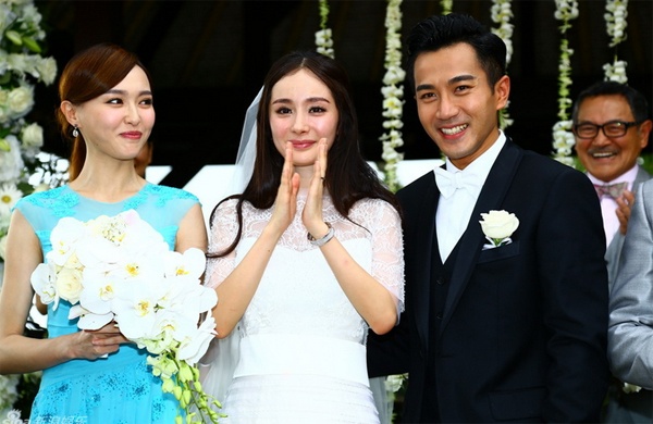 Báo chí cho hay, Dương Mịch hiện chỉ chơi thân với Đường Yên.