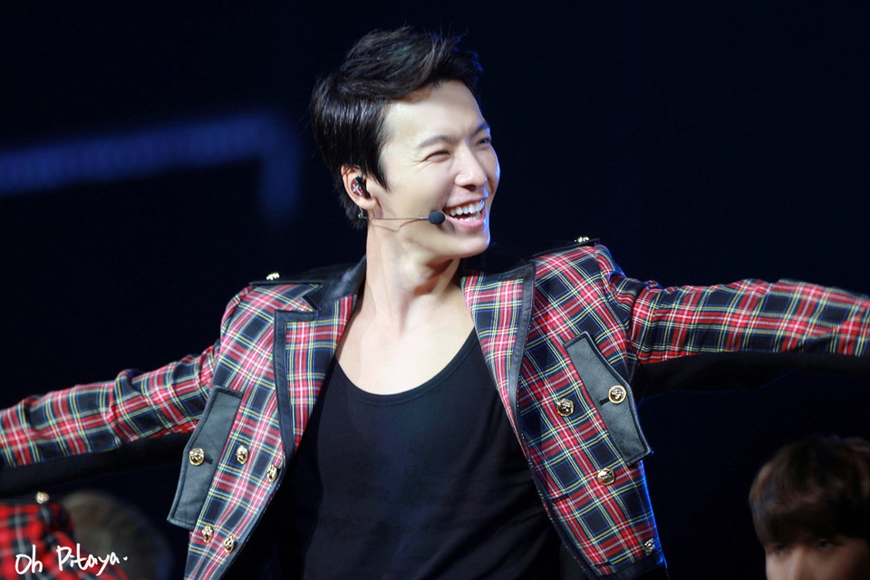 Người có số lượng theo dõi lớn nhất Super Junior không phải thành viên nổi tiếng Siwon mà là Donghae. Anh chàng hiện có 3.129.916.