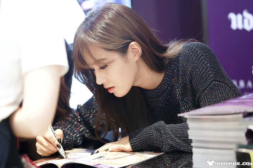 Yuri: 2.910.956 lượt